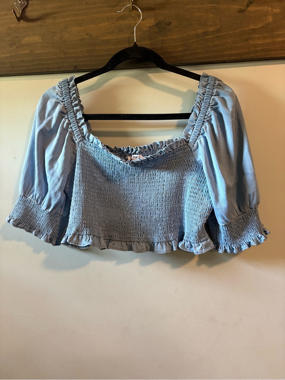NWOT Large Bar III Powder Blue Smocked Puff Sleeve Crop Top